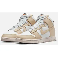 Nike Nike Dunk High LX Team Gold Summit White Phantom Größe EUR 44,5 Sneaker limitierte Auflage