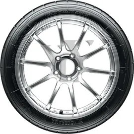 Yokohama Advan A052 275/40 R18 103Y