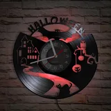 Smotly Vinyl-Wanduhr, Halloween-Themen-Wanduhr mit LED-Nachtlichtfunktion, einzigartige Heimdekoration, Wanduhr Geschenk. (Mehrfarbig)