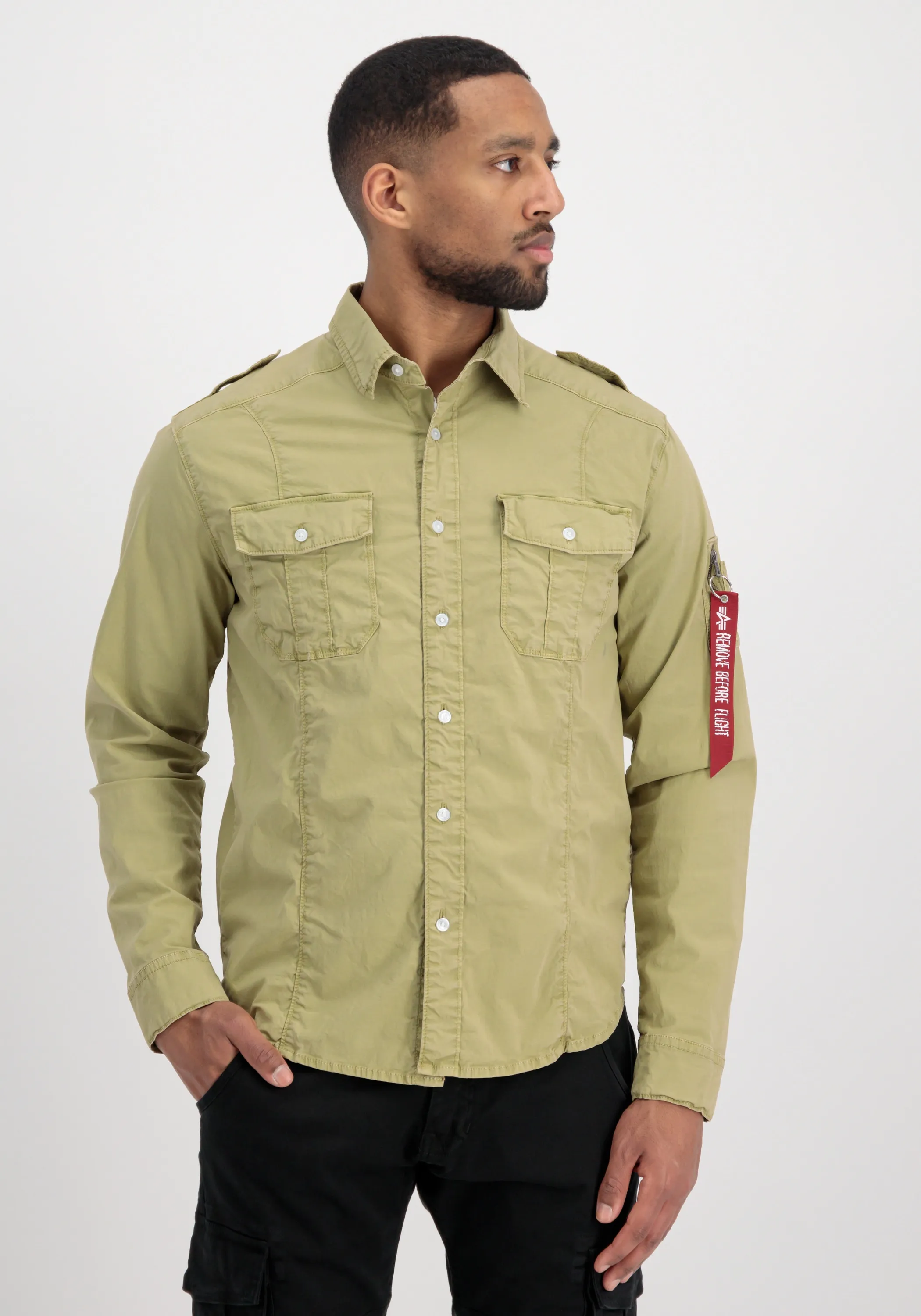 T-Shirt ALPHA INDUSTRIES "ALPHA Men - Overshirts Basic Shirt Slim" Gr. L, grün (sage, green) Herren Shirts T-Shirts