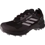 Core Black / Grey Three / Solar Red 44