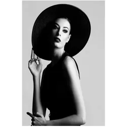 Bild mit Rahmen QUEENCE "oder Poster, Evgenia", schwarz (farbe bild(er): schwarz), B:40cm H:50cm T:0,2cm, Papier, Bilder, HD Premium Druck