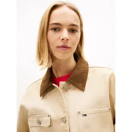 Tommy Hilfiger Langjacke TOMMY JEANS "TJW OVS DISTRESSED CHORE JACKET", Damen, Gr. L (40), weiß clay, Denim/Jeans, Obermaterial: 100% Baumwolle, unifarben, oversize Po-bedeckend, mit Knopf, Jacken Langjacke, mit farblich abgesetztem Umlegekragen, Oversized Fit