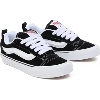 Black/True White 35