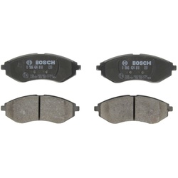 Bremsbelagsatz BOSCH 0 986 424 818, Vorne