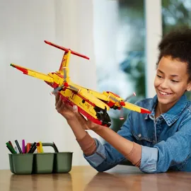 LEGO Technic Löschflugzeug 42152