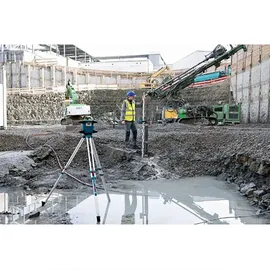 Bosch Professional GRL 650 CHVG 1x 4,0 Pc Und Ladegerät im Koffer