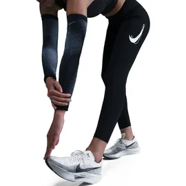 Nike Fast Dri-FIT Mid-Waist 7/8-Leggings Damen 010 black S