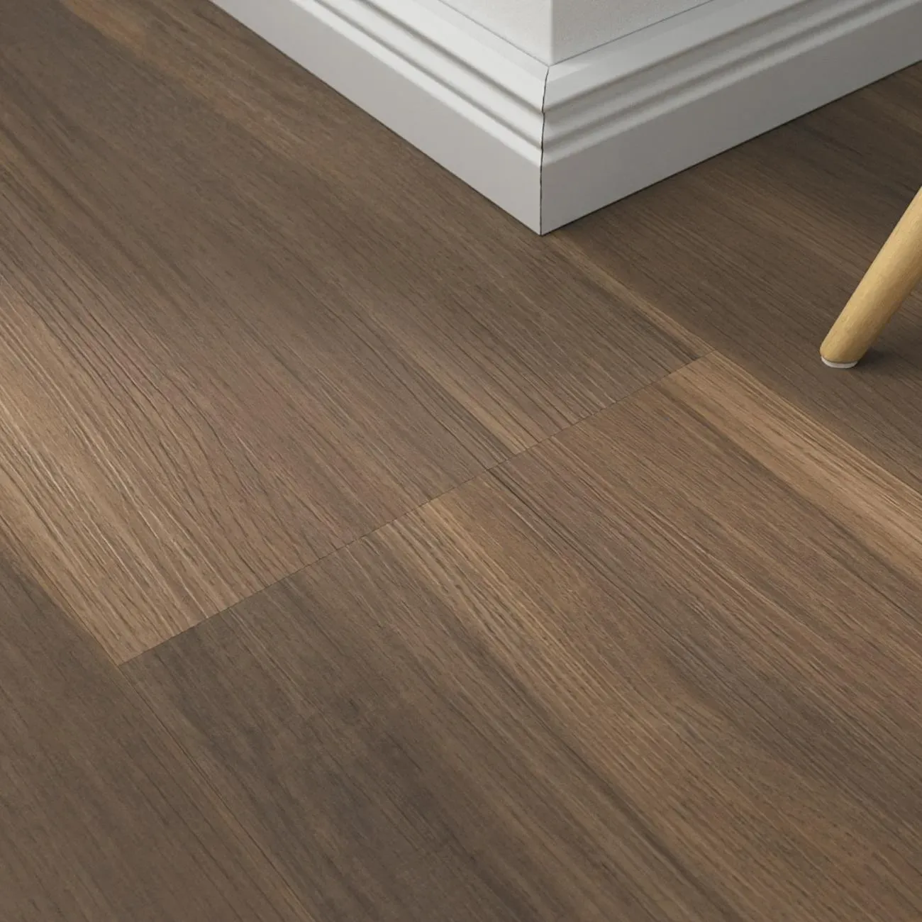 Klebe-Vinyl Cool Walnut Dark – inkl. Dämmung & Fußleisten