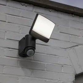 Lutec Außenwandleuchte Kunststoff 18 cm mit Bewegungsmelder schwarz