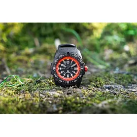 Luminox Bear Grylls Mountain Quarz Schwarz 43 mm XB.3739