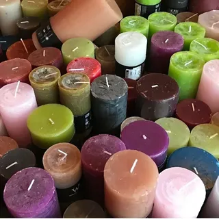 Wiedemann Kerzen 3 KG durchgefärbte Kerzen A-Ware, Wiedemann Stumpen Kerzen, Kerzenprobepacket, rußarm, tropffrei