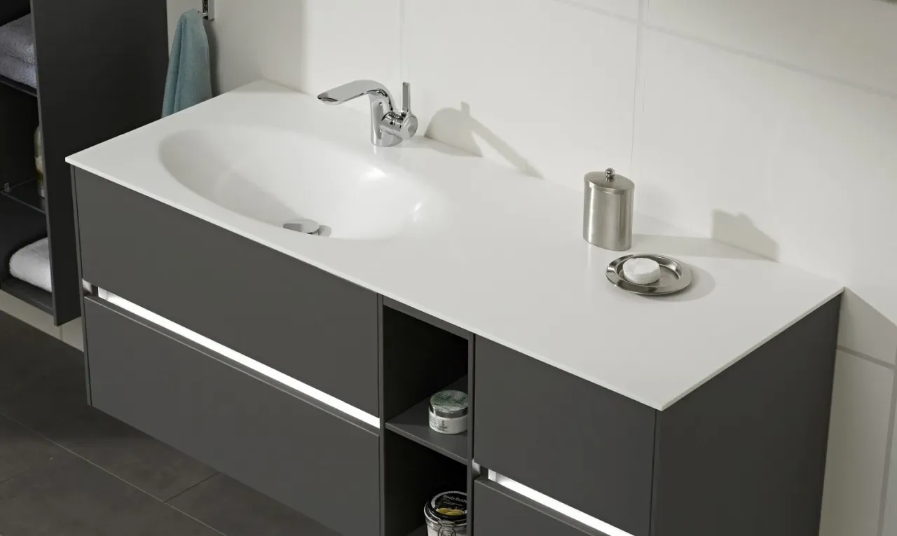 Pelipal Serie 6010 Krion-Waschtisch KWT54-1130-L, B:1130, H:9, T:498mm KWT54-1130-L