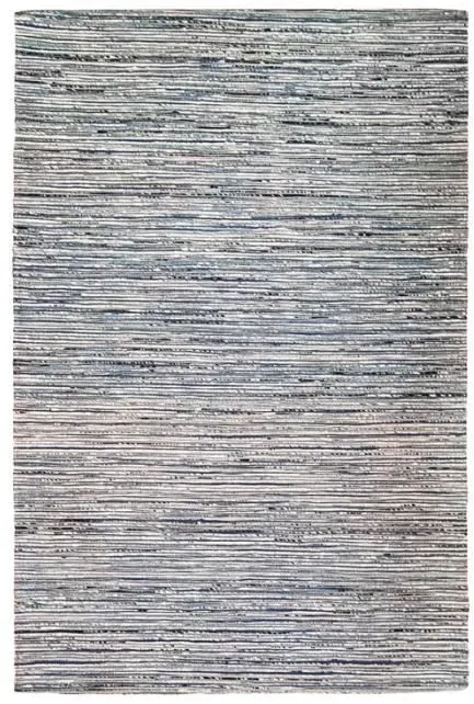 EFFLUVE - Tapis tressé trois matières Soie artificielle, Chanvre et Laine 180 x 270 cm Gris Clair