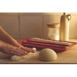 Emile Henry Brotbackform Baguette 39 x 24 cm