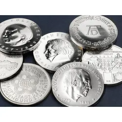 Die komplette Sammlung der 10-Mark-Gedenkmünzen der DDR (1966-1990)
