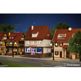 Vollmer Erotikshop mit Inneneinrichtung und LED-Beleuchtung 43870 H0