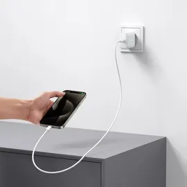Joyroom JR-TCF24 USB-C PD 30W QC SFC - weiß + 1m USB-C Kabel
