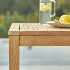 Tikamoon Teo - Gartenmöbel Set aus massivem Teak und orangefarbenem Metall 4 Stühle