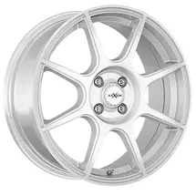 Axxion X2 7 x 17 4 x 100 ET38 MB63,4 Silber