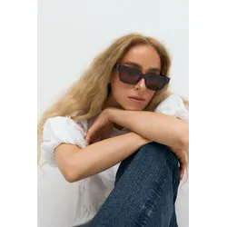 Gina Tricot - classic sunglasses - Sonnenbrillen - Beige - ONESIZE - Dame - Beige - ONESIZE