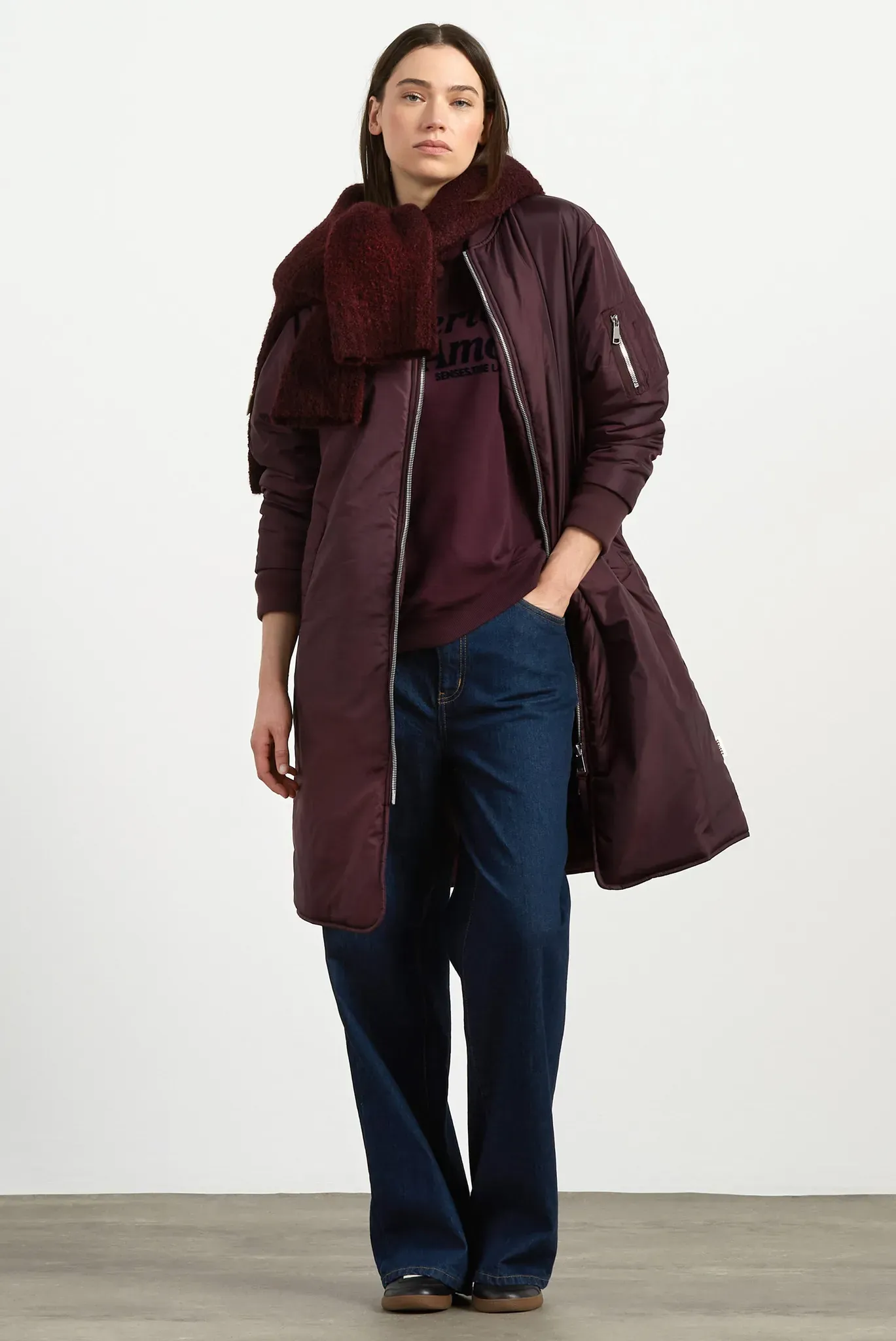 Langjacke SENSES.THE LABEL, Damen, Gr. XXL, lila (deep plum), Web, Material: 100% Polyester, Futter: 100% Polyester, Füllung: 100% Polyester, unifarben, regular fit lang, eingesetzt Rippbündchen, Jacken Langjacke, mit Two-Way-Zipper