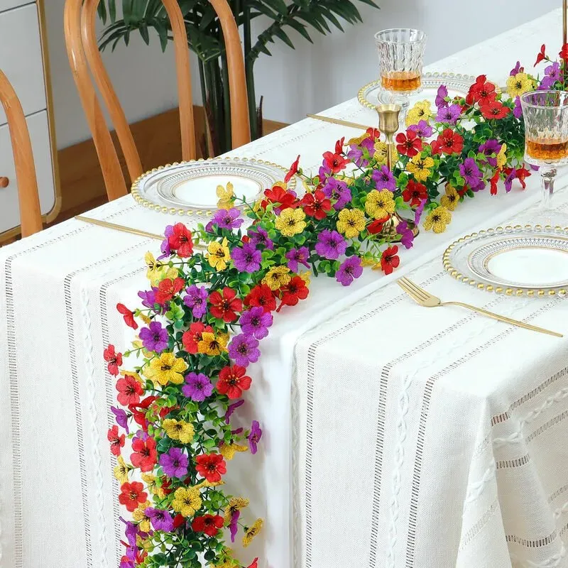 2 Stück 5,9 ft / 1,8 m Künstliche Blumen Girlande Efeu, Frühling Sommer Deko Falsche Gänseblümchen Sträucher Blumenkletterpflanze Seide Hängende Blume für Deko Haus Garten Hochzeit Foto-Booth Hintergrund
