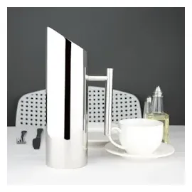 Olympia Edelstahl-Wasserkrug im modernen Design 1,4L