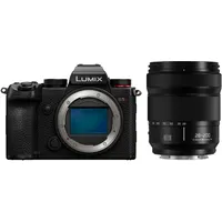 Panasonic Lumix DC-S5D + 28-200mm f/4-7.1 MAKRO O.I.S