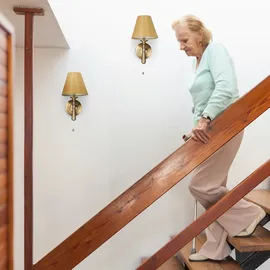 Relaxdays Wandlampe mit Schirm, 2er Set, Zugschalter, Flur & Wohnzimmer, E14, Stoff, Metall, HxBxT: 28x16x19 cm, Messing