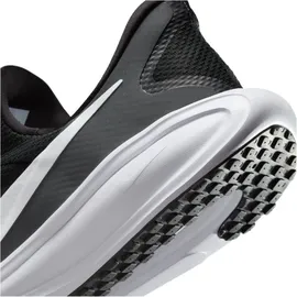 Nike Revolution 8 Herren Black/White/Anthracite/Wolf Grey 42,5