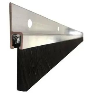 Heunert Gelochte Bürstendichtung 25 x 100 cm Schwarz