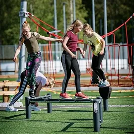 kompan Outdoor-Fitnessgerät ""Balancierbalken""