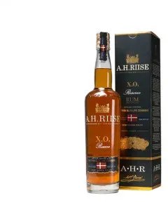 A.H. Riise X.O. Reserve Rum THE THIN BLUE LINE DENMARK Rum 40% Vol. 700ml