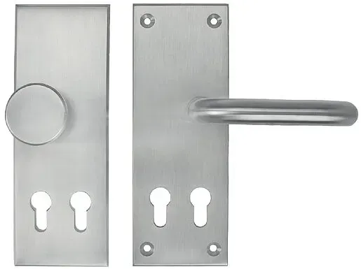 Schutzbeschlag für Schlösser mit 2x PZ nebeneinander 001/4147 (Ausführung: beidseitiger Drücker Abstand 33 mm)