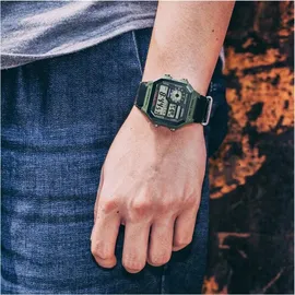 Casio AE-1200WHB-3BVDF Kunststoff 39 mm D101