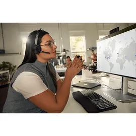 Poly Voyager Focus 2 USB-C Headset MS-Teams, ANC, Tischladestation, USB-C zu A-Adapter