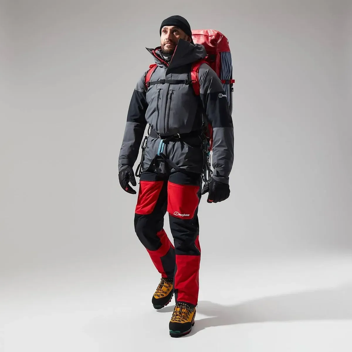 Berghaus M MTN Guide GTX Pro Pant Blk/Red jet black/goji berry (HQ6) L