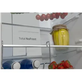 Amica KGCN 387 110 W Kühl-Gefrierkombination (231 l, 1700 mm hoch, Weiß)