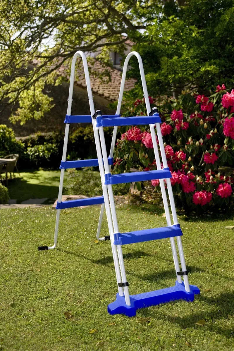 myPOOL Sicherheitsleiter 0,90 m 2x3 Stufen Made in Europe
