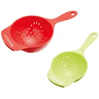 KitchenCraft Healty Eating Plastic Mini Colander Set, enthält ein 1 cm (4") und ein 8 cm (31⁄4") Sieb - Rot/Grün (2er Pack)