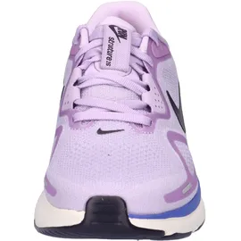 Nike Structure 26 Schuhe (Größe 38.5, lila)