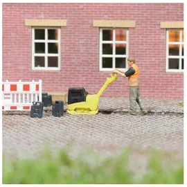 BUSCH H0 Action Set Profi an Rüttelplatte