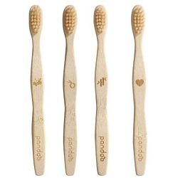 4 pandoo Zahnbürsten