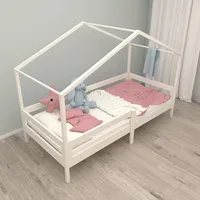 roba Hausbett 90 x 200 cm - Kinderbett nach dem Montessori Prinzip - Erweiterbar mit Lattenrost und Hausbettbezug - Integrierter Rausfallschutz - Holz weiß lackiert