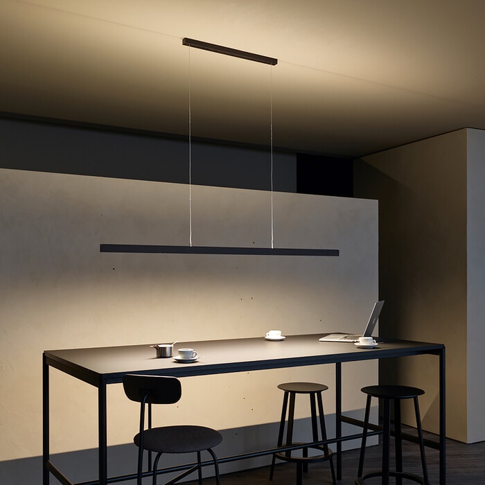 Gera-Leuchten LED-Deckenleuchte GL 6 Pendelleuchte schwarz, Designer Thomas Ritt, 4x90x1 cm