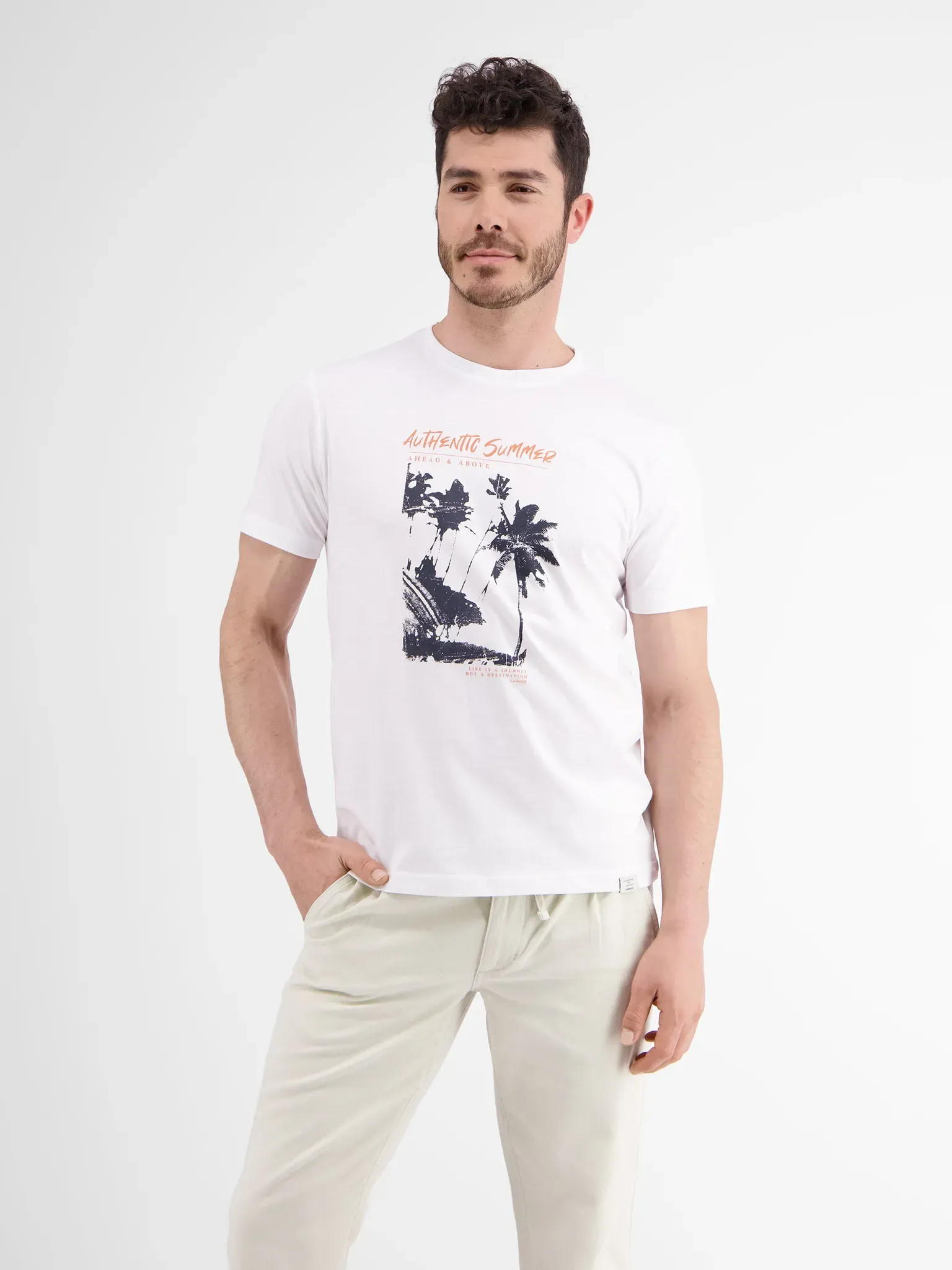 T-Shirt mit Frontprint - White - S