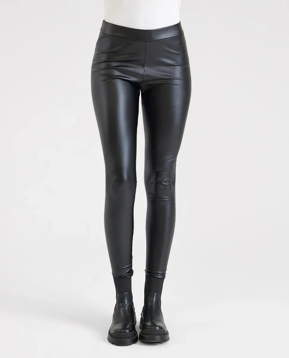 Leggings aus Lederimitat in Schwarz