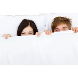 Polydaun Bettdecke Polydaun ELKE – Ganzjahres - fühlt wie Daunen - 200x220 cm - Weiß