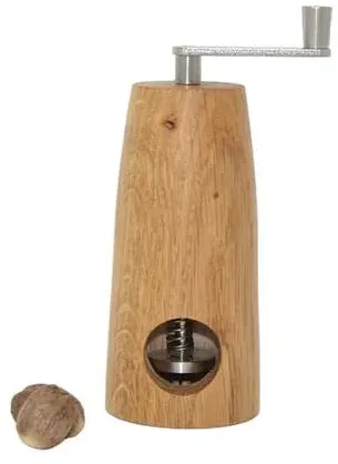 Holz Muskatmühle Eiche handmade Gewürzmühle für Muskatnuss Mühle handbetrieben handmade Spice mill Made in Austria Geschenk Geschenk-Idee